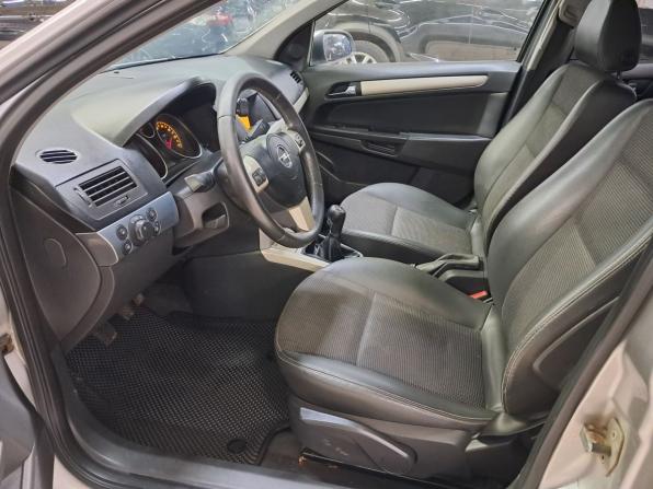 Opel Astra H с пробегом 2007 года, цена 355 000 рублей, 230000 км, хэтчбек, Автокод Объявления