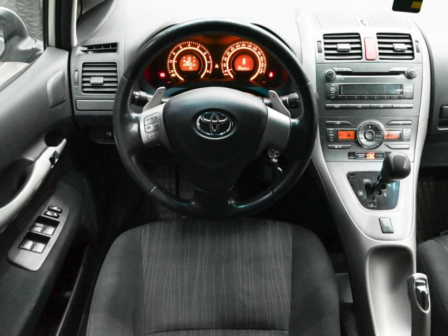 Toyota Auris I Екатеринбург  - изображение 12