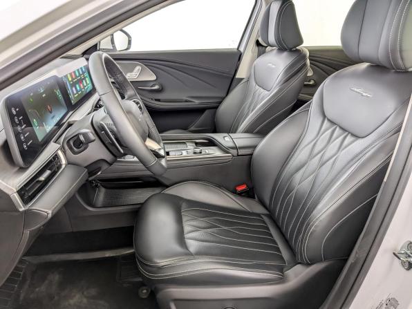 Chery Arrizo 8 с пробегом 2023 года, цена 1 990 000 рублей, 29996 км, седан, Автокод Объявления