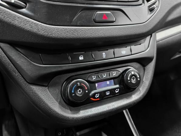 Lada (ВАЗ) Vesta I с пробегом 2018 года, цена 860 000 рублей, 119631 км, седан, Автокод Объявления