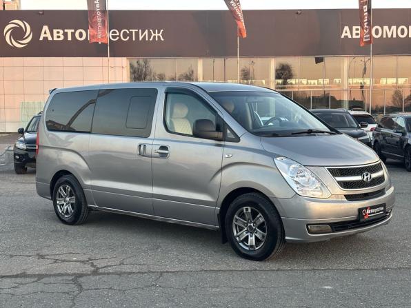 Hyundai Grand Starex I с пробегом 2012 года, цена 1 399 000 рублей, 230429 км, минивэн, Автокод Объявления