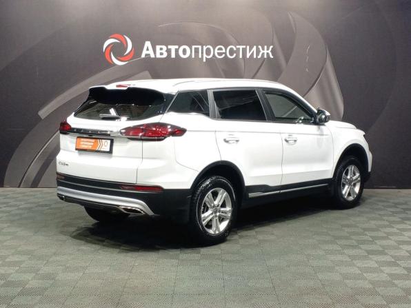 Geely Atlas Pro с пробегом 2024 года, цена 2 020 000 рублей, 28136 км, внедорожник, Автокод Объявления