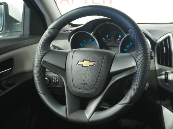 Chevrolet Cruze I Рестайлинг с пробегом 2013 года, цена 670 000 рублей, 213985 км, седан, Автокод Объявления