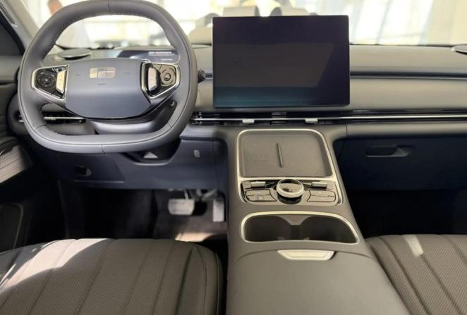 Новый Geely EX5 EM-i 2026 года, цена 3 974 990 рублей, внедорожник, Автокод Объявления