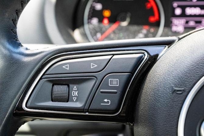 Audi A3 III (8V) Рестайлинг с пробегом 2018 года, цена 1 979 000 рублей, 74237 км, седан, Автокод Объявления