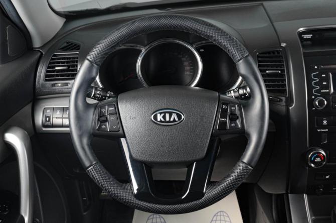 Kia Sorento II с пробегом 2010 года, цена 1 479 000 рублей, 326386 км, внедорожник, Автокод Объявления