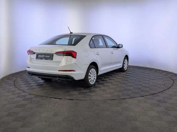 Skoda Rapid II с пробегом 2021 года, цена 1 300 000 рублей, 172469 км, лифтбек, Автокод Объявления