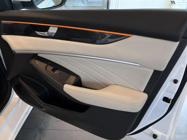 Dongfeng Shine Max с пробегом 2023 года, цена 2 338 000 рублей, 4504 км, седан, Автокод Объявления