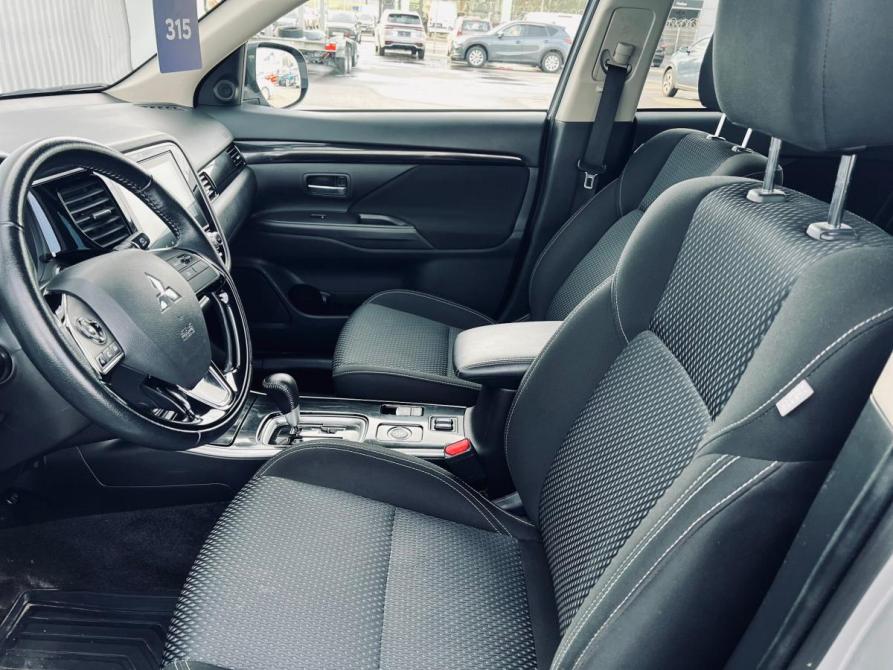 Mitsubishi Outlander III Рестайлинг 3 Санкт-Петербург  - изображение 12