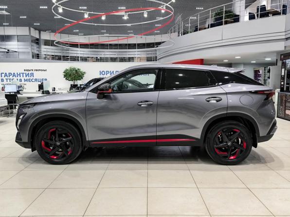 Omoda C5 I с пробегом 2022 года, цена 1 650 000 рублей, 45017 км, внедорожник, Автокод Объявления