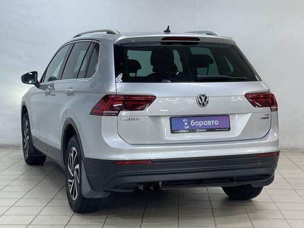 Volkswagen Tiguan II с пробегом 2017 года, цена 2 100 000 рублей, 125364 км, внедорожник, Автокод Объявления