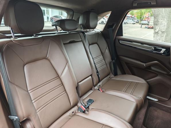 Porsche Cayenne III с пробегом 2018 года, цена 8 800 000 рублей, 6367 км, внедорожник, Автокод Объявления