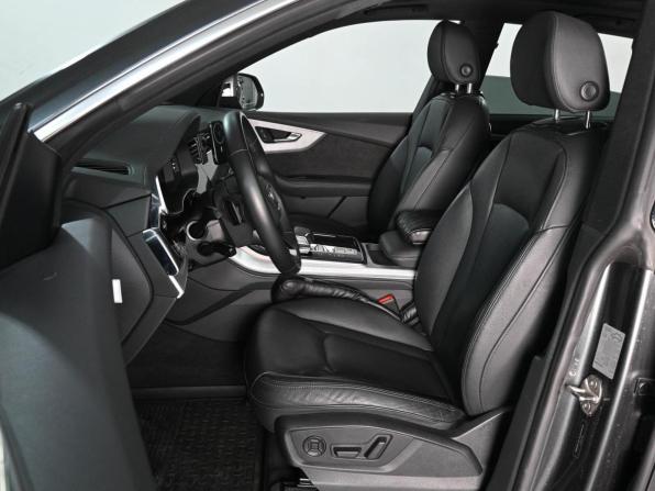 Audi Q8 I (4M) с пробегом 2020 года, цена 7 399 000 рублей, 42996 км, внедорожник, Автокод Объявления