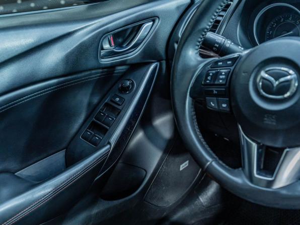 Mazda 6 III (GJ) с пробегом 2014 года, цена 1 115 000 рублей, 260309 км, седан, Автокод Объявления