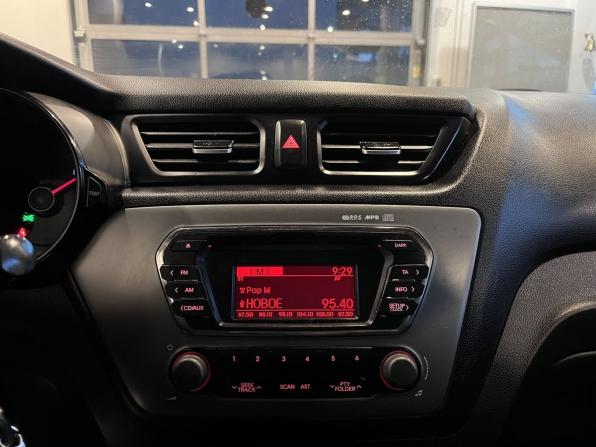 Kia Rio III с пробегом 2014 года, цена 1 030 000 рублей, 148307 км, седан, Автокод Объявления