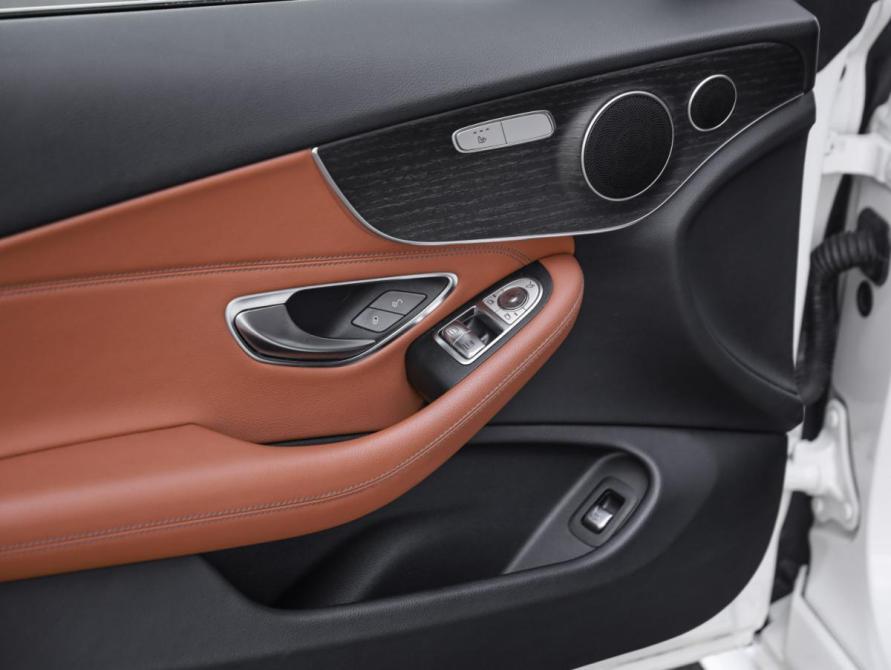 Mercedes-Benz C-Класс IV (W205) Рестайлинг Санкт-Петербург  - изображение 26