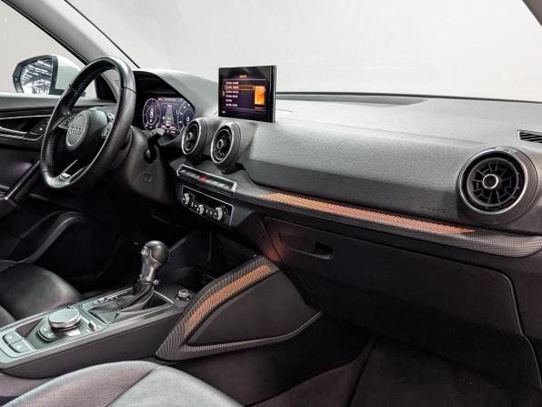 Audi Q2 I Рестайлинг с пробегом 2021 года, цена 2 450 000 рублей, 75201 км, внедорожник, Автокод Объявления