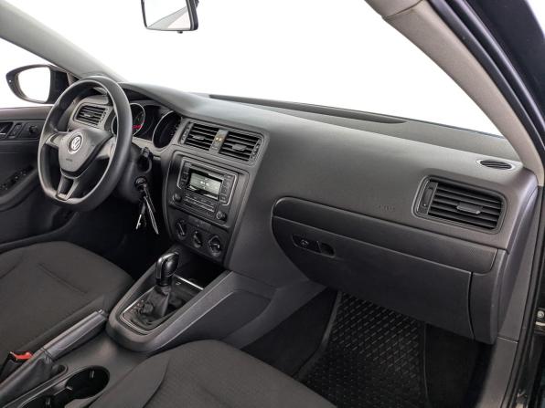 Volkswagen Jetta VI Рестайлинг с пробегом 2015 года, цена 1 190 000 рублей, 113442 км, седан, Автокод Объявления