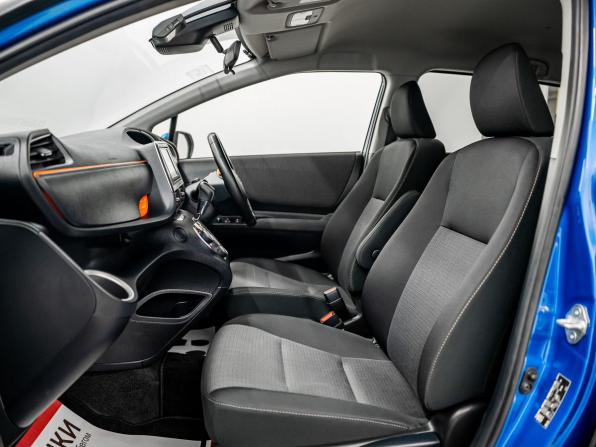 Toyota Sienta II Рестайлинг с пробегом 2019 года, цена 1 700 000 рублей, 10510 км, компактвэн, Автокод Объявления