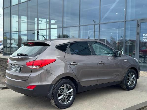 Hyundai ix35 I Рестайлинг с пробегом 2015 года, цена 970 000 рублей, 199000 км, внедорожник, Автокод Объявления