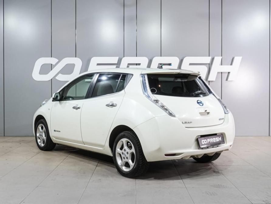 Nissan Leaf I (ZE0/AZE0) Воронеж  - изображение 2