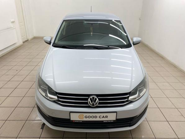 Volkswagen Polo V Рестайлинг с пробегом 2019 года, цена 975 000 рублей, 100565 км, седан, Автокод Объявления