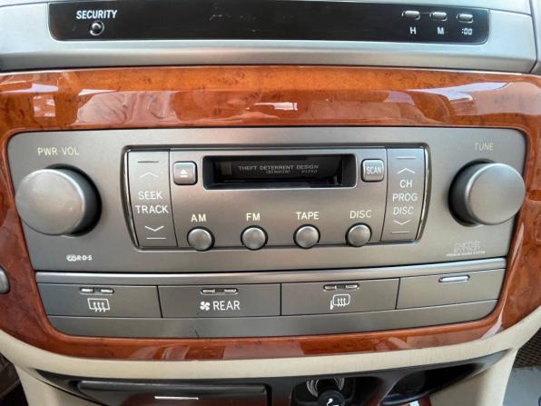 Lexus LX II Рестайлинг с пробегом 2004 года, цена 1 850 000 рублей, 323468 км, внедорожник, Автокод Объявления