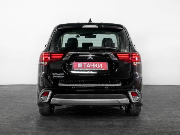 Mitsubishi Outlander III Рестайлинг 2 с пробегом 2018 года, цена 2 380 500 рублей, 125953 км, внедорожник, Автокод Объявления