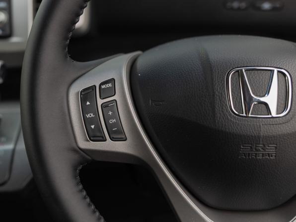 Honda Freed I с пробегом 2010 года, цена 940 000 рублей, 220879 км, компактвэн, Автокод Объявления