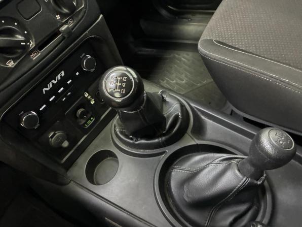 Chevrolet Niva I Рестайлинг с пробегом 2020 года, цена 850 000 рублей, 80000 км, внедорожник, Автокод Объявления