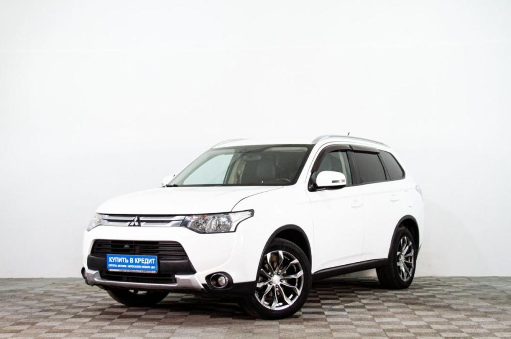 Mitsubishi Outlander III Рестайлинг Сургут  - изображение 4