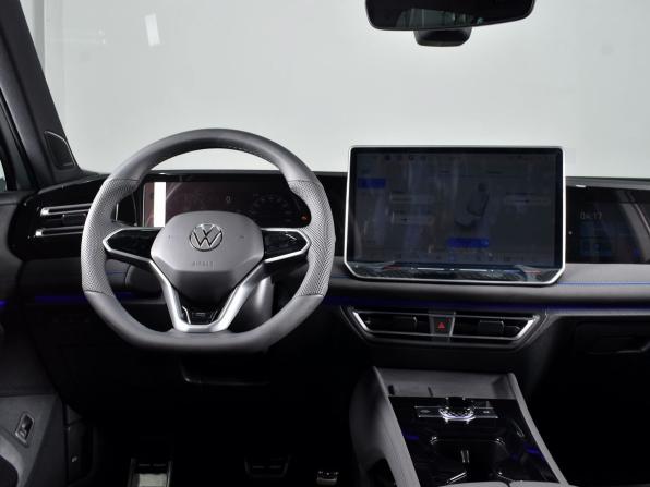 Volkswagen Tiguan III (China Market) с пробегом 2026 года, цена 4 699 995 рублей, 40 км, внедорожник, Автокод Объявления