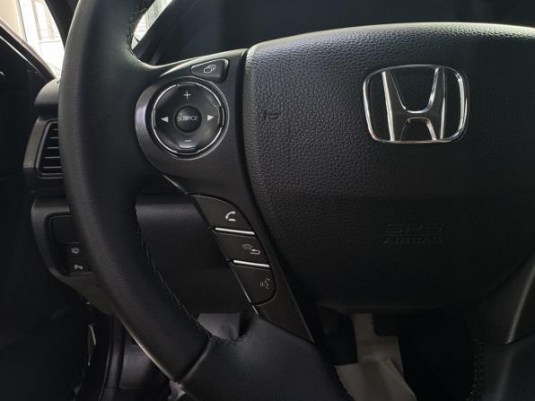 Honda Accord IX с пробегом 2013 года, цена 1 350 000 рублей, 205000 км, седан, Автокод Объявления