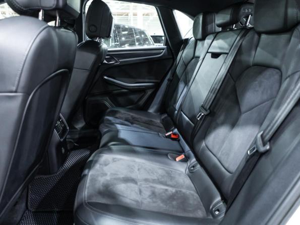 Porsche Macan I с пробегом 2018 года, цена 3 089 700 рублей, 121205 км, внедорожник, Автокод Объявления