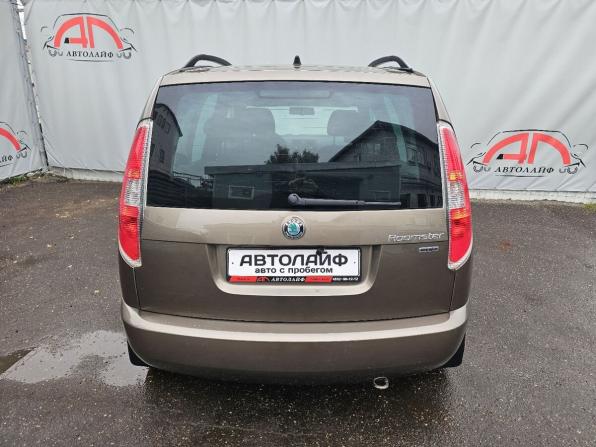 Skoda Roomster I Рестайлинг с пробегом 2012 года, цена 659 000 рублей, 256311 км, компактвэн, Автокод Объявления