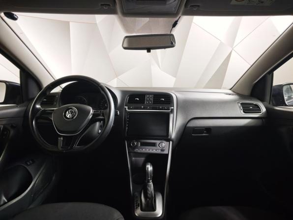 Volkswagen Polo V Рестайлинг с пробегом 2016 года, цена 997 000 рублей, 141816 км, седан, Автокод Объявления