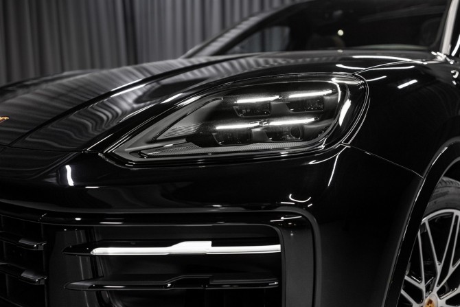 Новый Porsche Cayenne III Рестайлинг 2024 года, цена 23 472 200 рублей, внедорожник, Автокод Объявления