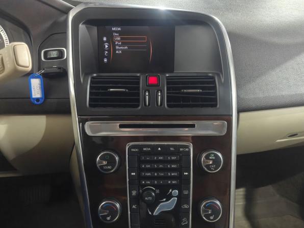 Volvo XC60 I с пробегом 2012 года, цена 1 395 000 рублей, 249057 км, внедорожник, Автокод Объявления
