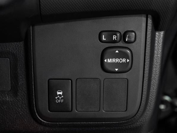 Toyota Wish II с пробегом 2010 года, цена 1 280 300 рублей, 98119 км, минивэн, Автокод Объявления