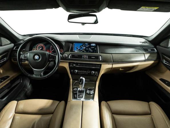 BMW 7 серии V (F01/F02/F04) Рестайлинг с пробегом 2014 года, цена 2 250 000 рублей, 214000 км, седан, Автокод Объявления