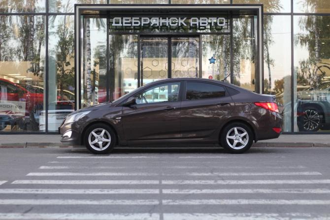 Hyundai Solaris I Рестайлинг с пробегом 2016 года, цена 995 000 рублей, 201787 км, седан, Автокод Объявления