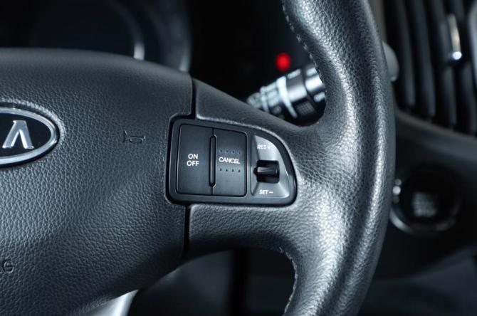 Kia Sportage III с пробегом 2012 года, цена 1 499 000 рублей, 95600 км, внедорожник, Автокод Объявления