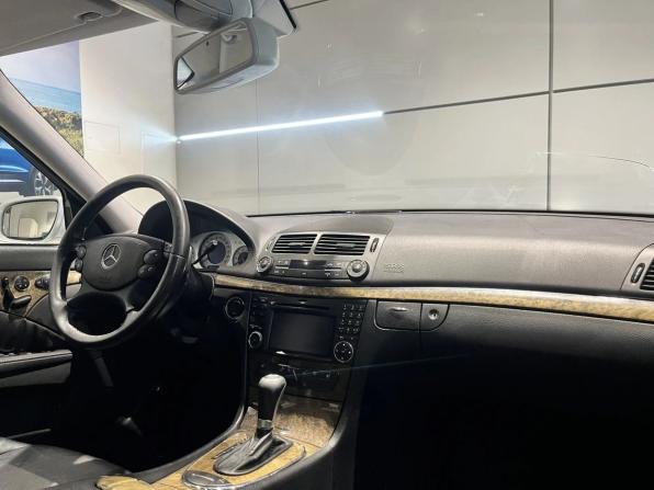 Mercedes-Benz E-Класс III (W211 S211) Рестайлинг с пробегом 2008 года, цена 1 180 000 рублей, 190000 км, седан, Автокод Объявления