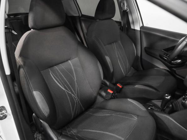 Peugeot 208 I с пробегом 2013 года, цена 749 000 рублей, 88080 км, хэтчбек, Автокод Объявления