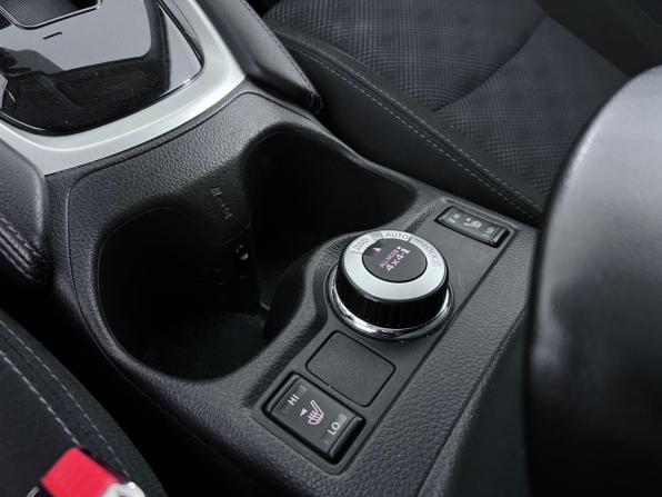 Nissan Qashqai II с пробегом 2018 года, цена 1 590 000 рублей, 136008 км, внедорожник, Автокод Объявления