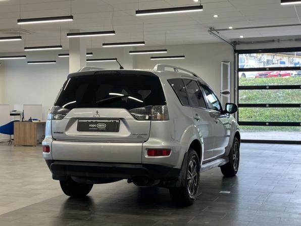 Mitsubishi Outlander II Рестайлинг с пробегом 2010 года, цена 1 067 000 рублей, 167449 км, внедорожник, Автокод Объявления