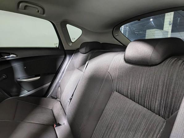 Opel Astra J с пробегом 2012 года, цена 640 000 рублей, 170000 км, хэтчбек, Автокод Объявления