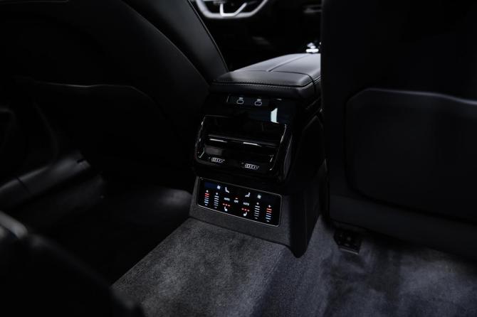 Новый Audi A6 VI (C9) 2026 года, цена 8 100 000 рублей, седан, Автокод Объявления