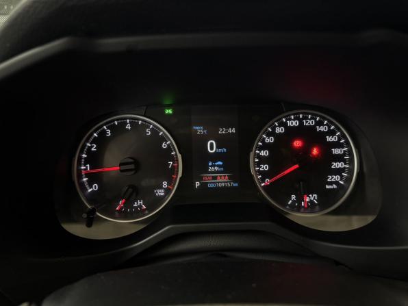 Toyota RAV4 V (XA50) с пробегом 2021 года, цена 3 200 000 рублей, 109156 км, внедорожник, Автокод Объявления