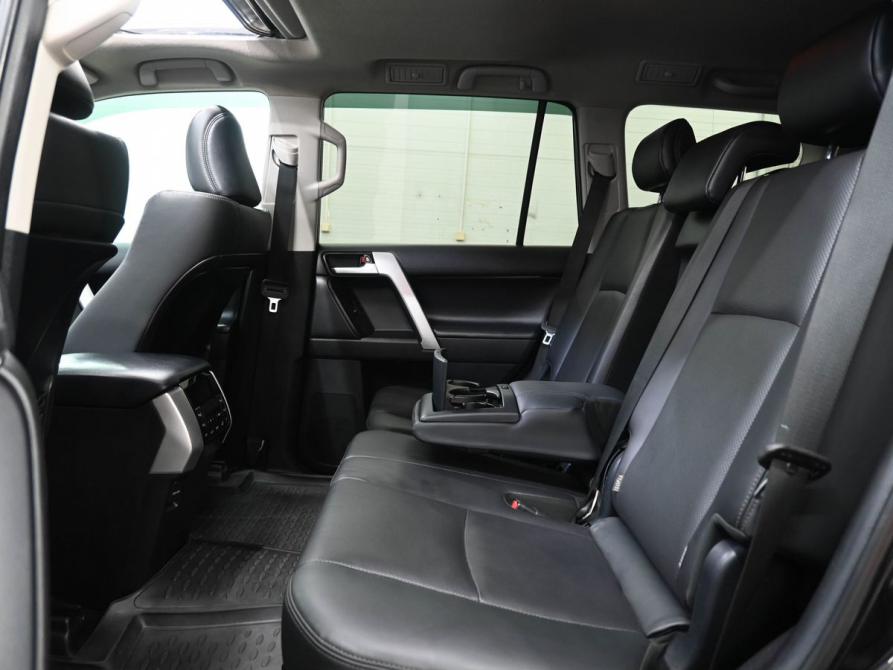 Toyota Land Cruiser Prado 150 Series Рестайлинг 3 Ростов-на-Дону  - изображение 13